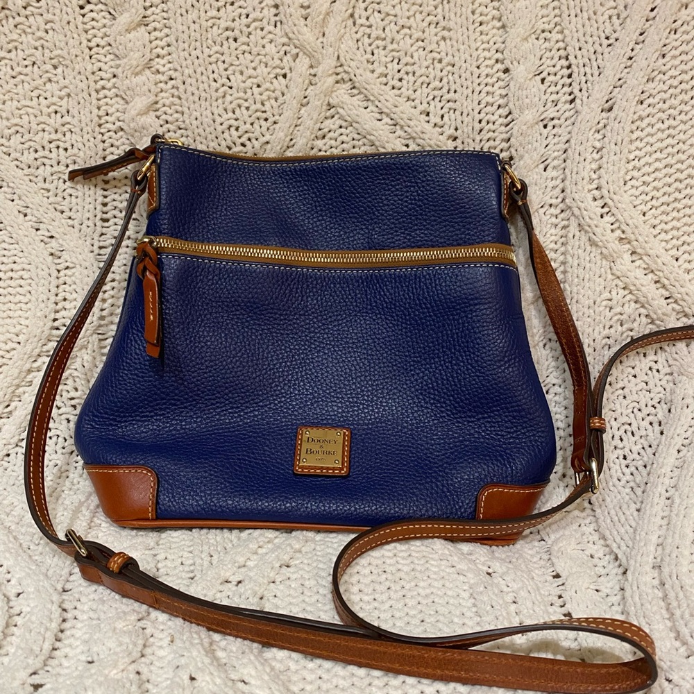 Dooney & Bourke crossbody satchel